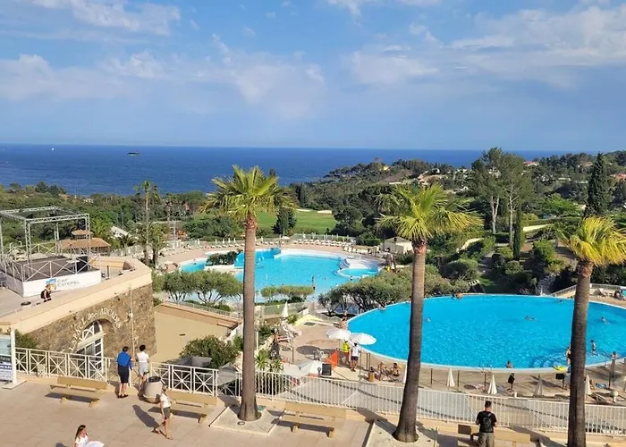 Daire Cap Esterel Village